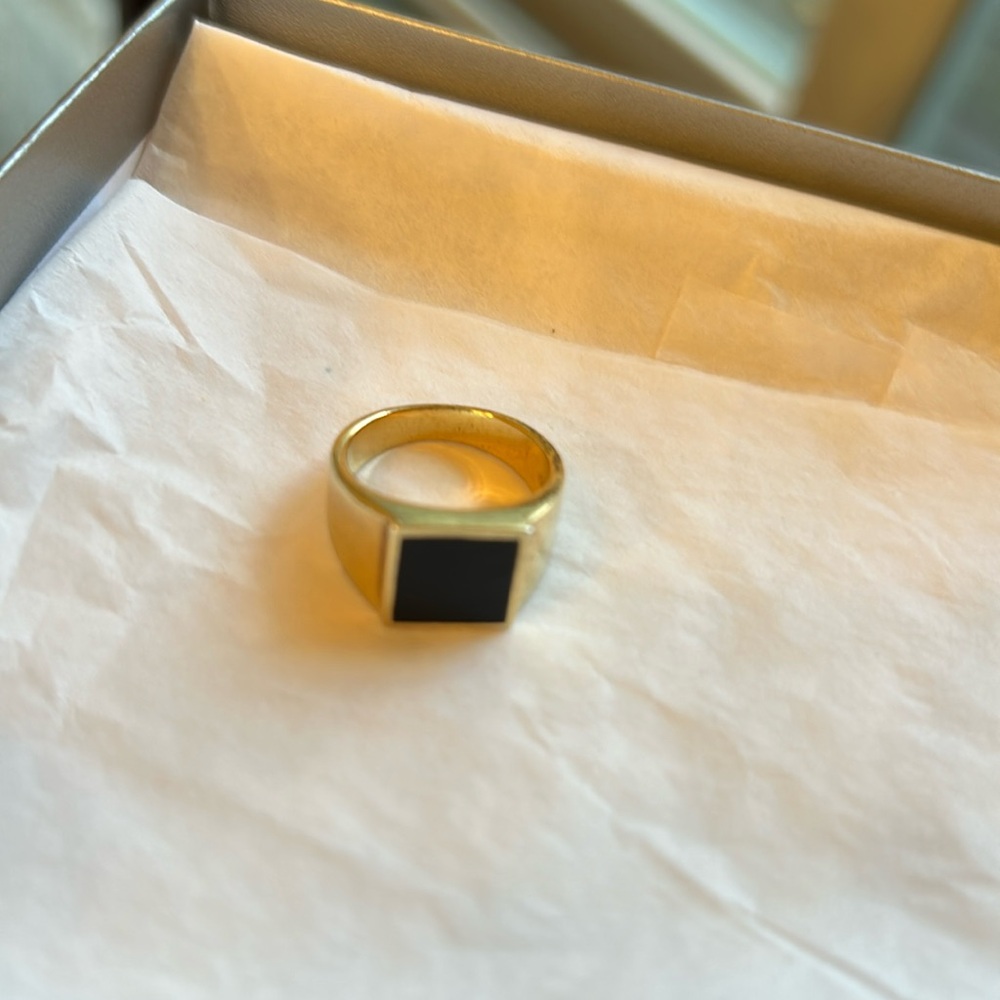 Argento Vivo Sterling Silver Onyx Square Signet Ring